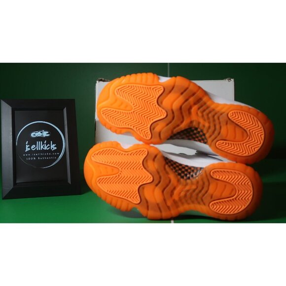 Air Jordan 11 Retro Low White/Citrus - 6.5W - Picture 5 of 5